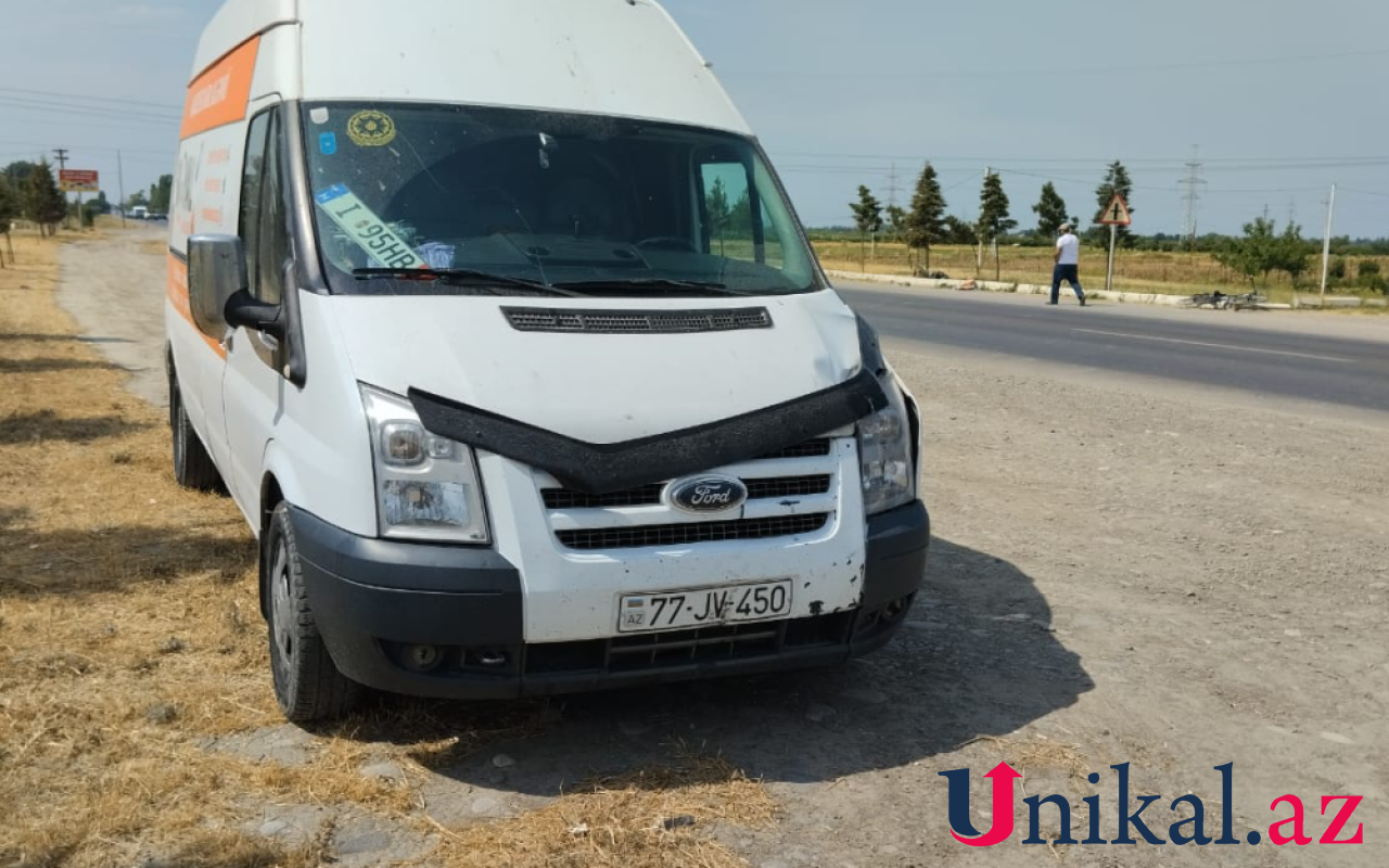 Xaçmazda "Ford-Tranzit" velosipedçini vurdu- FOTO Xaçmazda "Ford-Tranzit" velosipedçini vurdu- FOTO